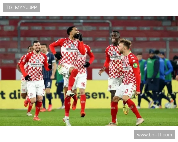 德甲球队是哪个球队：了解德甲联赛的代表球队