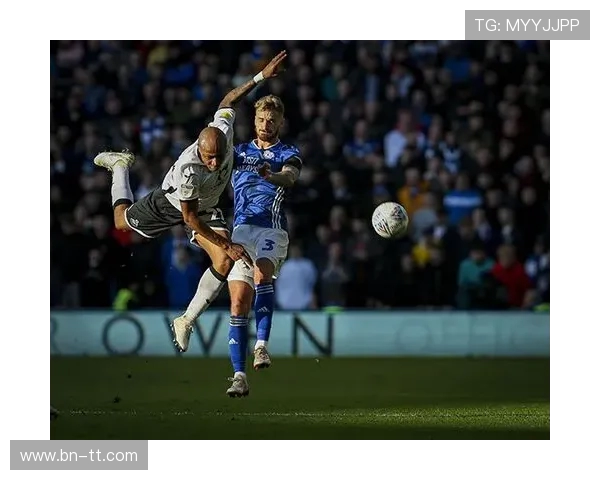 英超球队净收入状况与财务健康评估